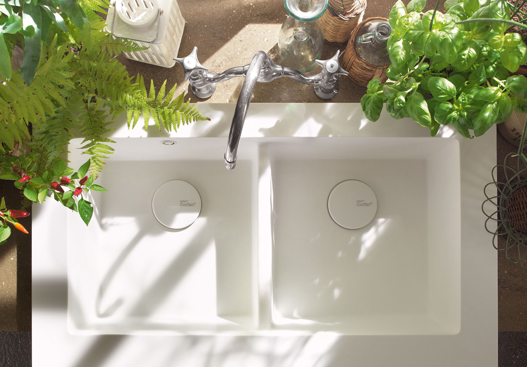sites/corian.jp/IMG/jpg/dupont_corian_countryrefresh_03-crp.jpg