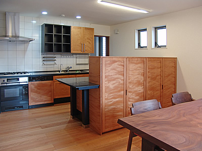 sites/corian.jp/IMG/jpg/my_style_kitchen_chic06_img01.jpg