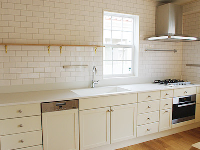 sites/corian.jp/IMG/jpg/my_style_kitchen_elegant05_img01.jpg