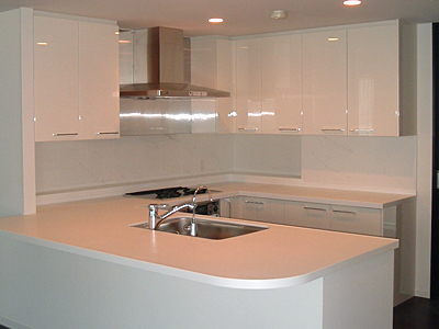 sites/corian.jp/IMG/jpg/my_style_kitchen_simple07_img01.jpg