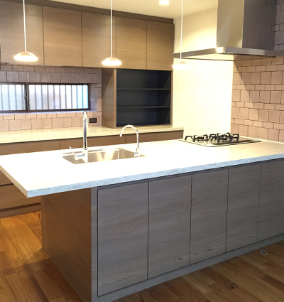sites/corian.jp/IMG/jpg/my_style_kitchen_chic14_img01.jpg